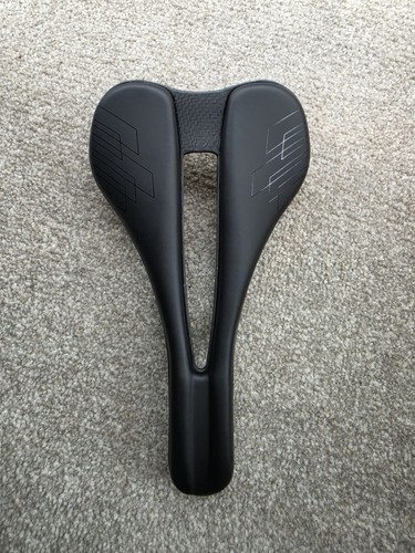 Carbon road bike saddle - carbon,