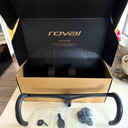 Roval rapide cockpit 42cm - 42cm, by