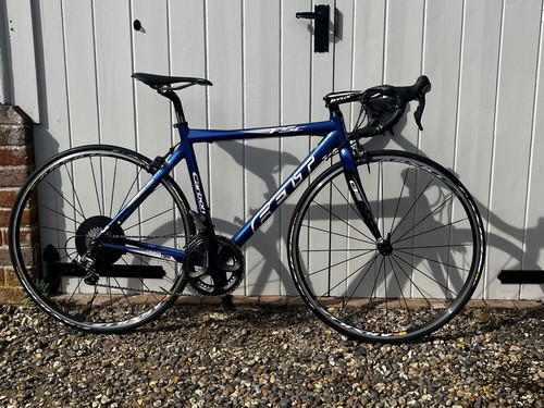 Felt carbon fibre road bike - fibre,