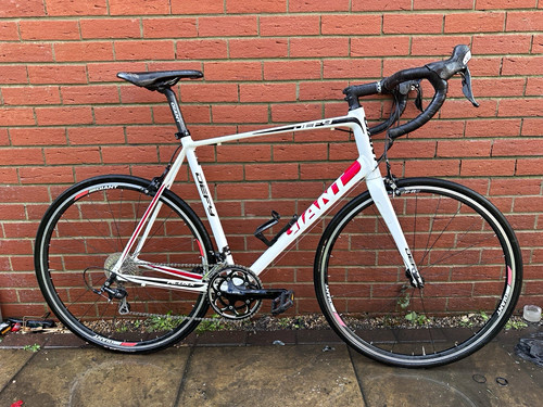 Giant defy aluxx - defy,